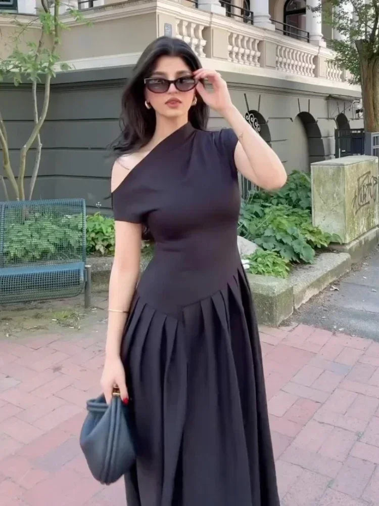 Robe longue cintrée à col incliné sans bretelles pour femmes, monochromatique, taille en fibre, robe trapèze, vêtements pour femmes, nouvelle mode, printemps, été, 2025